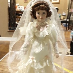 Beautiful  Porcelain Bride ❤️